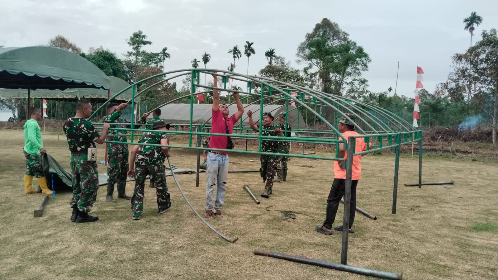 Jelang Penutupan TMMD ke-129, Satgas dan Warga Matangkan Persiapan Upacara