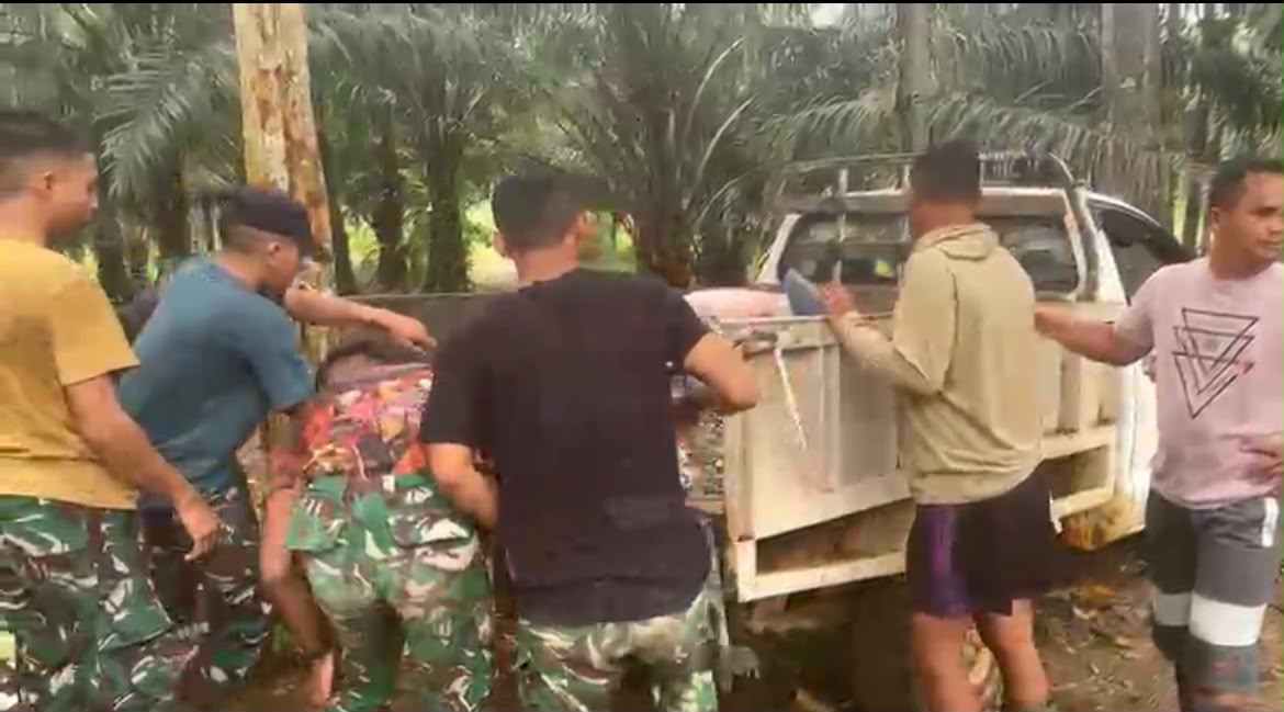 Semangat Satgas TMMD Ke-130 Kodim 1210/Landak Tingkatkan Pembangunan di Dusun Nahaya