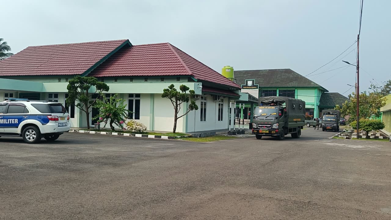 Kolonel Azhari tekankan pentingnya hubungan harmonis prajurit dengan masyarakat selama TMMD