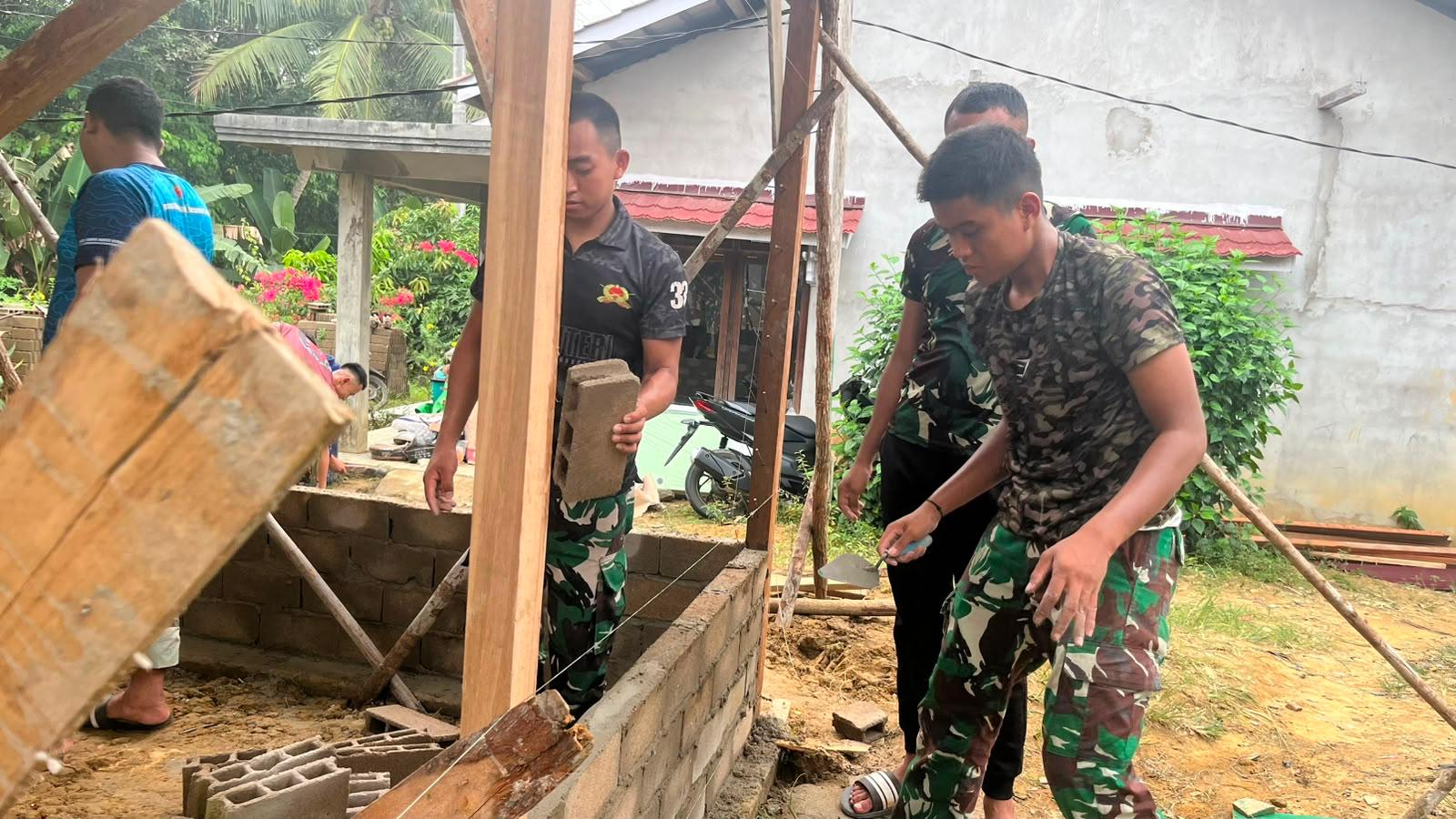Pembangunan Rumah Ibu Suhanim Masuk Tahap Krusial Pemasangan Dinding Batako