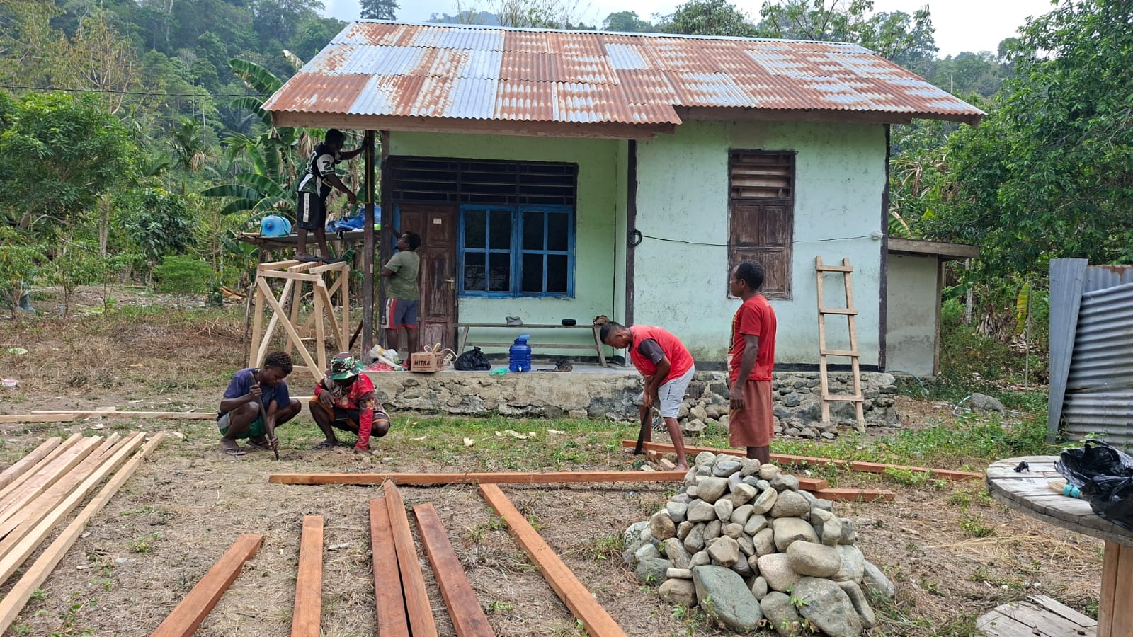 Keterlibatan Masyarakat Tingkatkan Kualitas Rehabilitasi RTLH di TMMD ke-130
