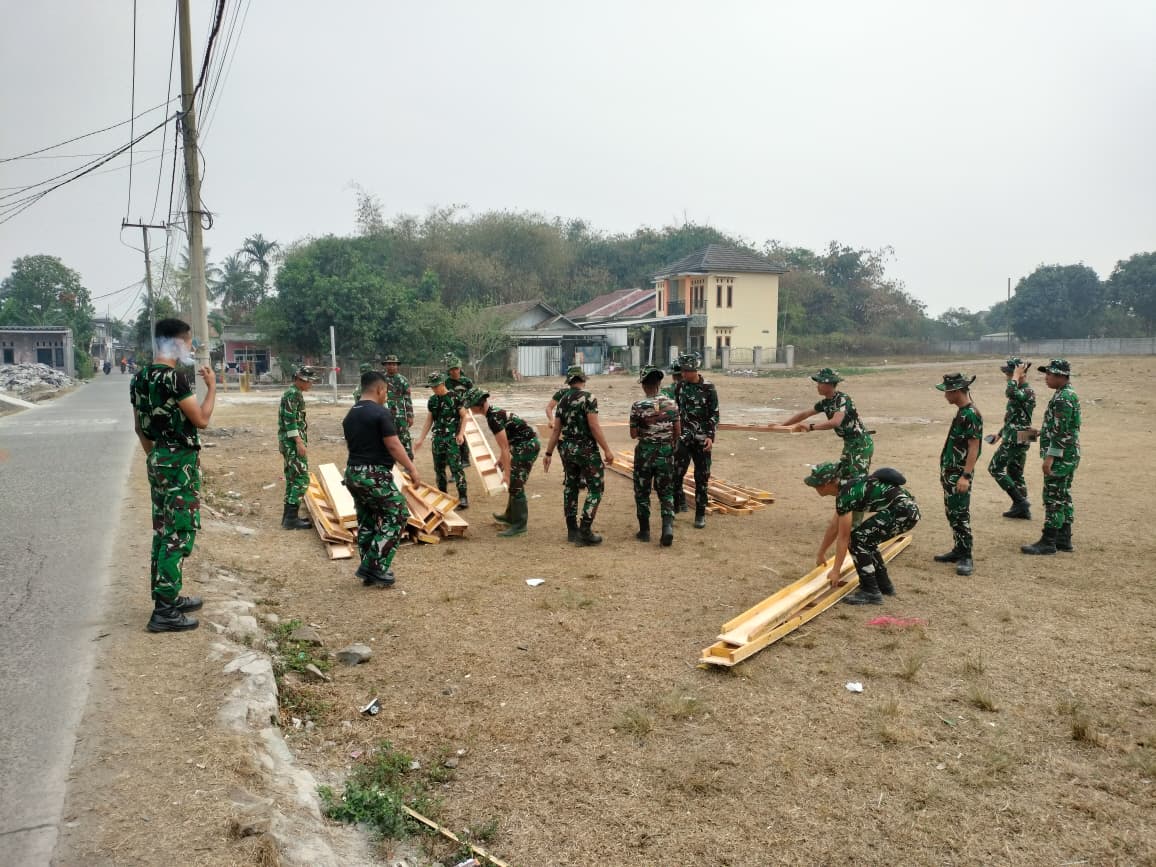 Mobilisasi Bekisting: Strategi Gotong Royong Mempercepat Proyek TMMD