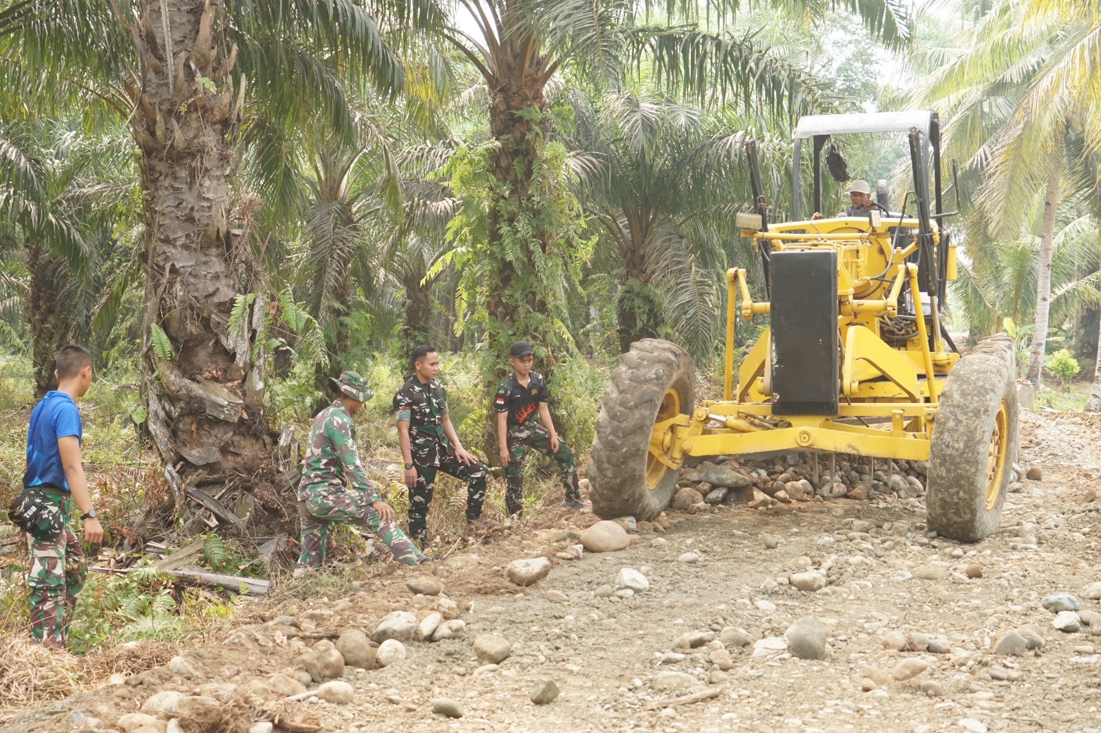 Transformasi Jalan TMMD ke-130: Dorong Ekonomi dan Mobilitas Masyarakat Perbatasan