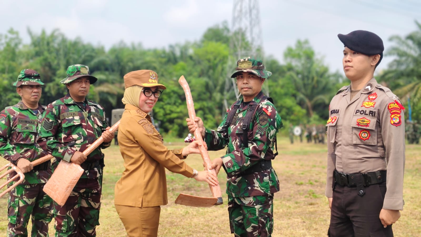 Bangkitkan Semangat Gotong Royong di Way Kanan melalui Program TMMD ke-130