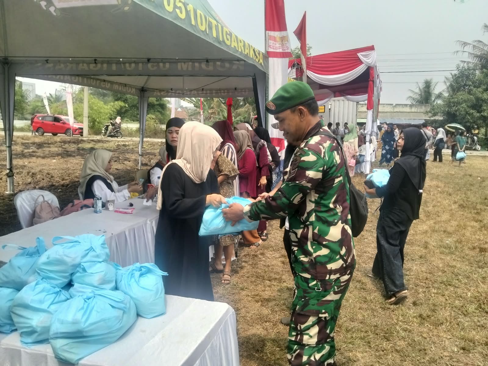 Desa Sumur Bandung Nikmati Program Pangan Terjangkau Saat TMMD ke-130